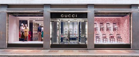 gucci bimbo milano|Milano Monte Napoleone Flagship .